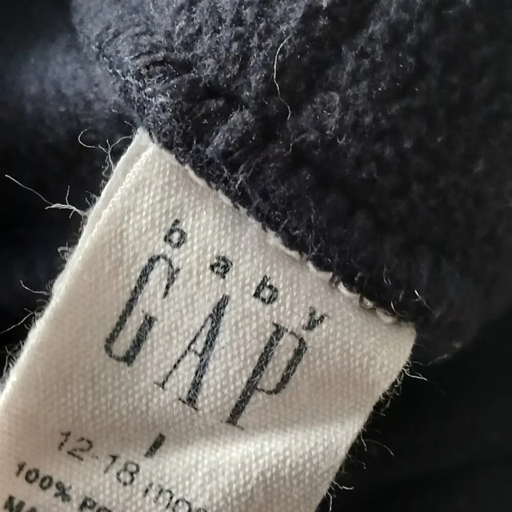 GAP baby hat